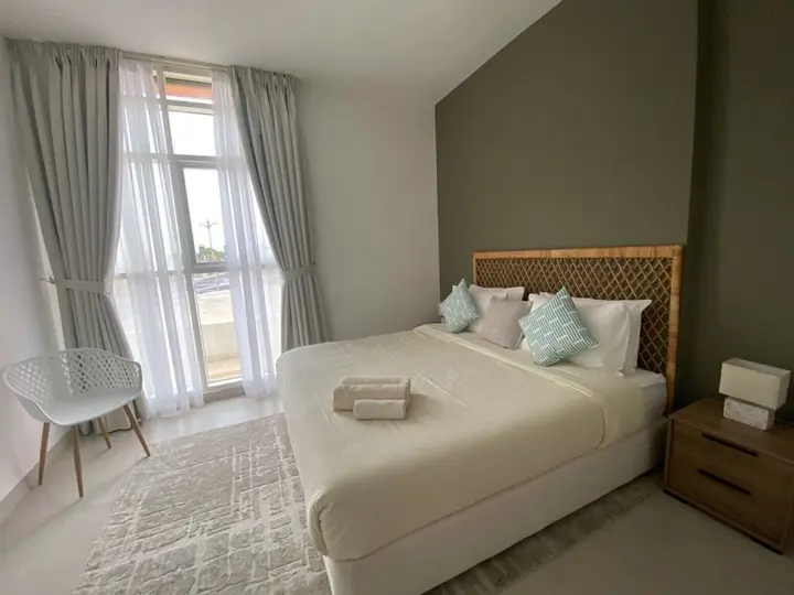 Дубай: Refined Classy 3 Bedroom Apartment in Jumeirah