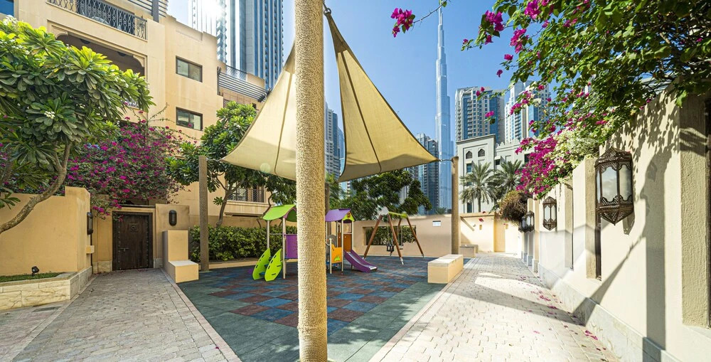 Дубай: Kohh – 1br in Zanzebeel