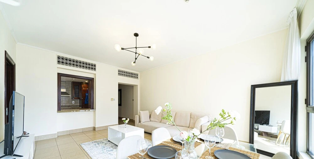 Дубай: Kohh – 1br in Zanzebeel