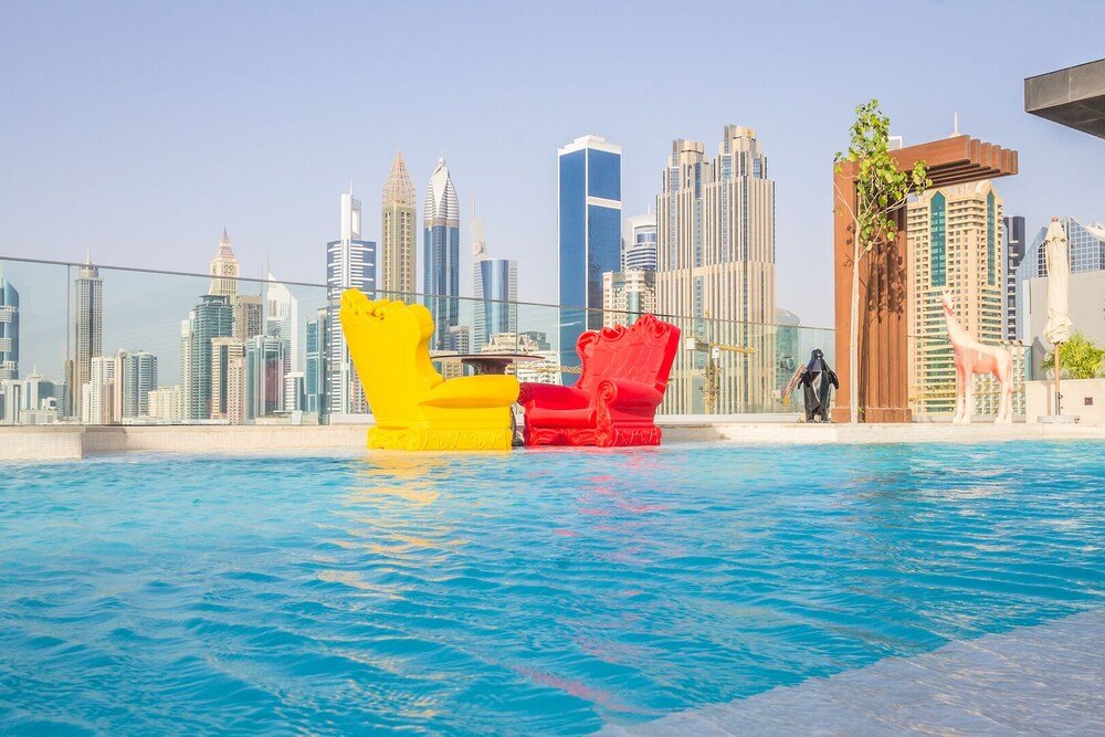 Дубай: 2BR Corner Unit Huge Balcony CityWalk B1