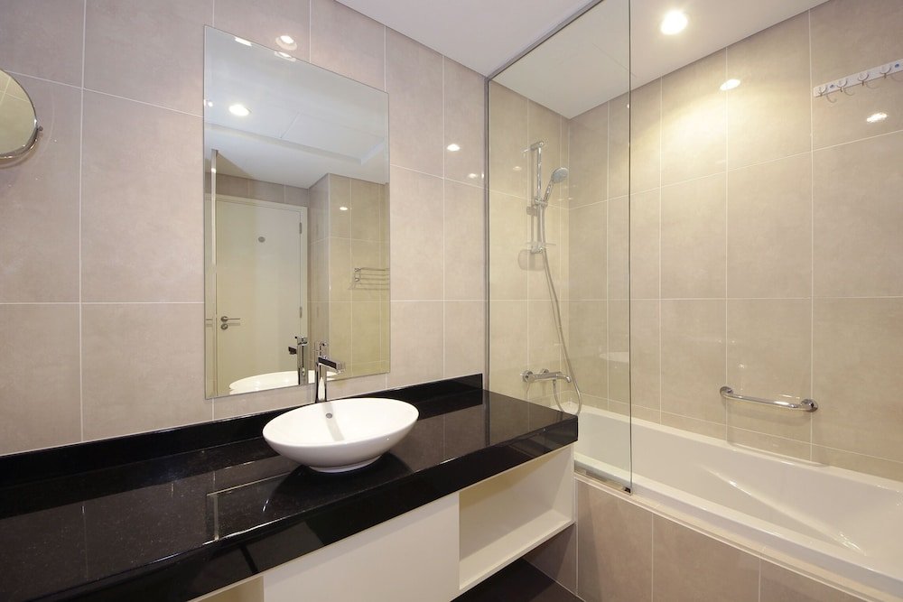 Дубай: 3 Bedroom Apartment in Artesia Tower B