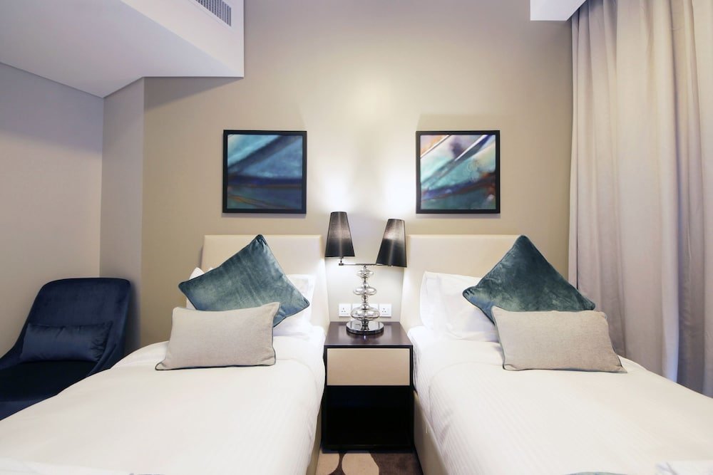 Дубай: 3 Bedroom Apartment in Artesia Tower B