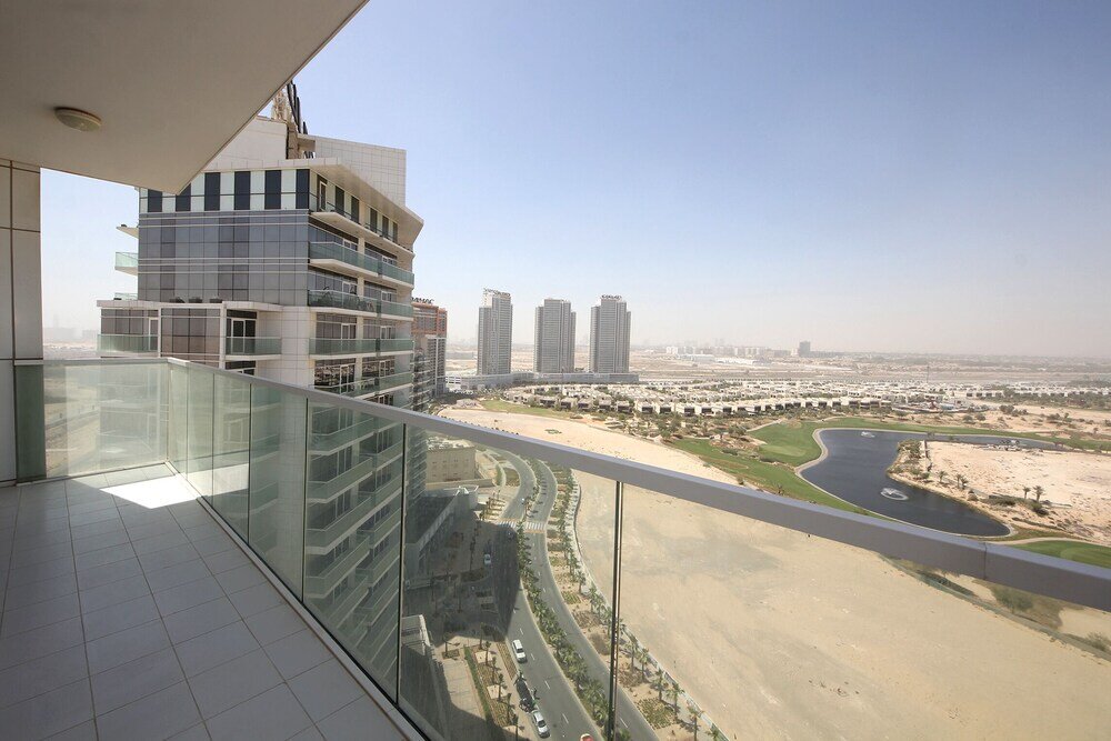 Дубай: 3 Bedroom Apartment in Artesia Tower B