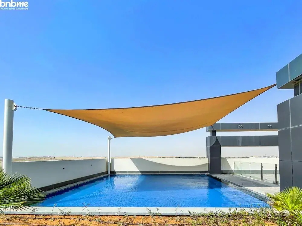 Дубай: In Proximity to Dubai South Bnbmehomes