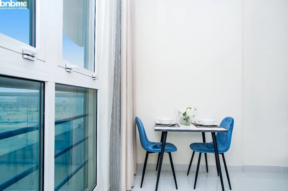 Дубай: In Proximity to Dubai South Bnbmehomes