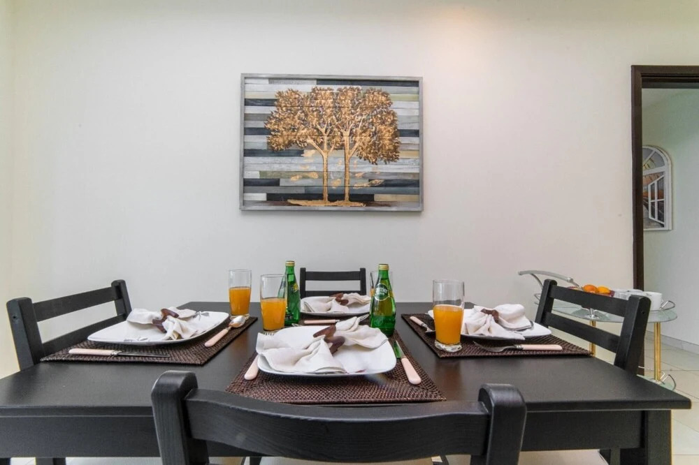 Дубай: Large 1 Bed Business Bay Canal