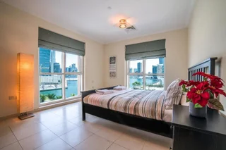 Дубай: Large 1 Bed Business Bay Canal
