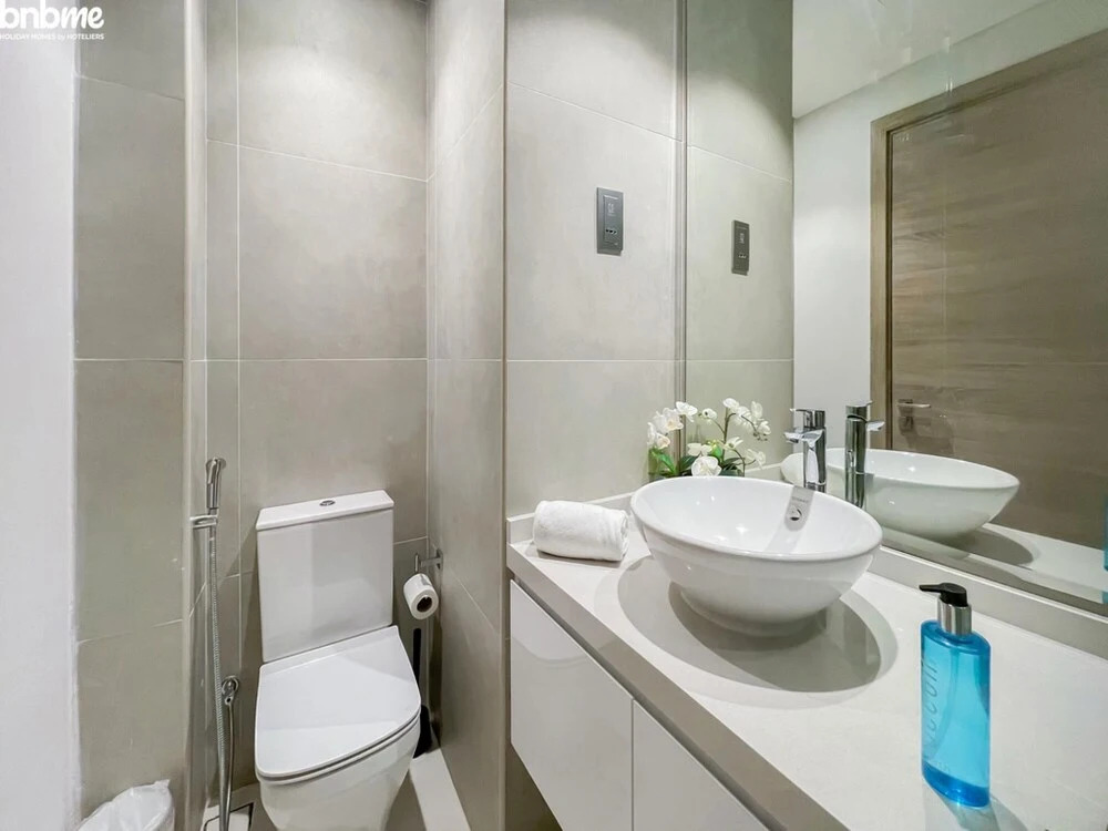 Дубай: Bnbmehomes Beautiful Lake View Studio Near Marina