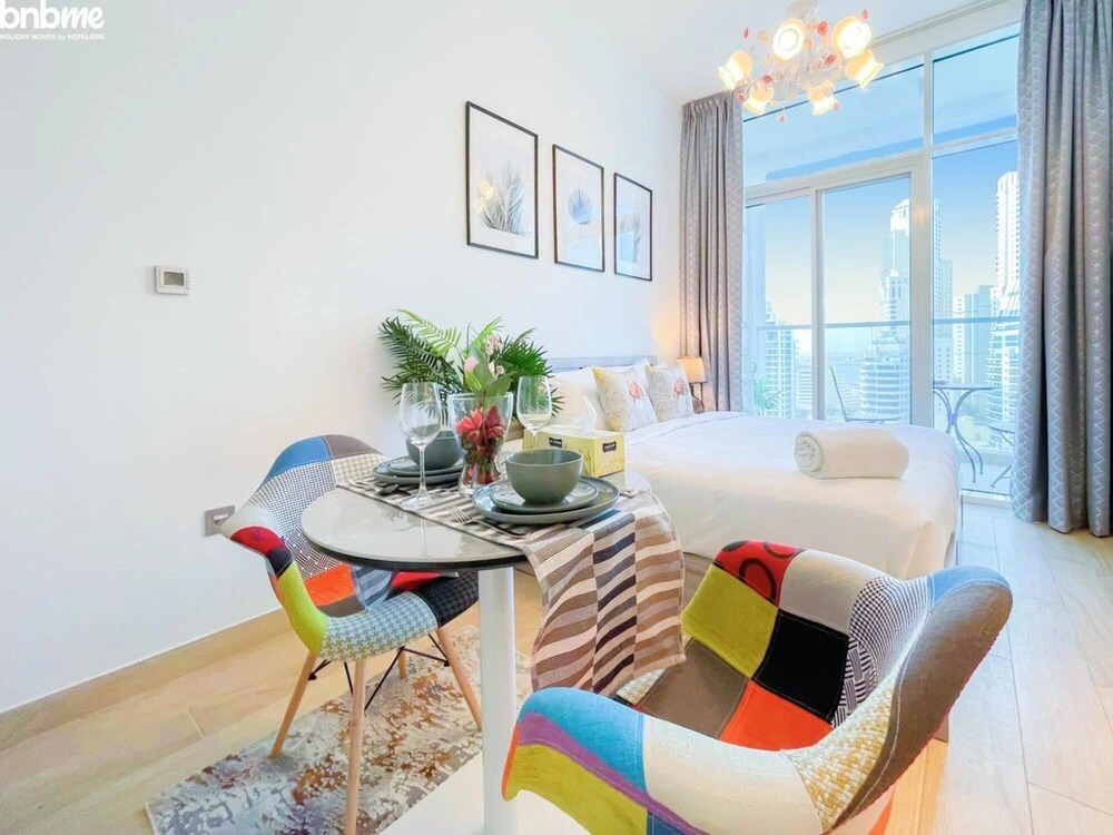 Дубай: Bnbmehomes Beautiful Lake View Studio Near Marina