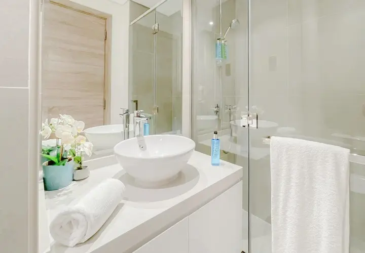 Дубай: Bnbmehomes Beautiful Lake View Studio Near Marina