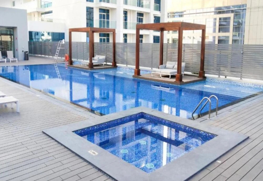 Дубай: Bnbmehomes Beautiful Lake View Studio Near Marina