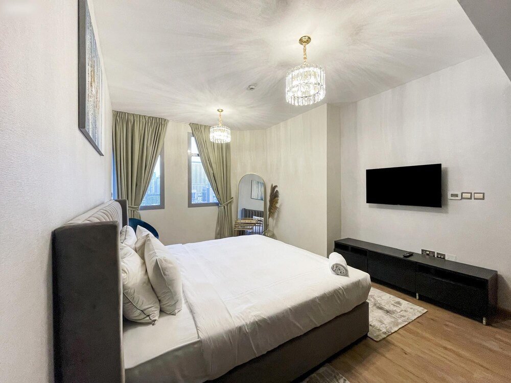 Дубай: Enjoy Marina View at Modern 3BR APT