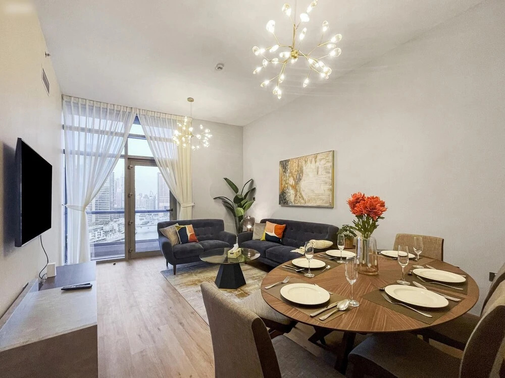 Дубай: Enjoy Marina View at Modern 3BR APT