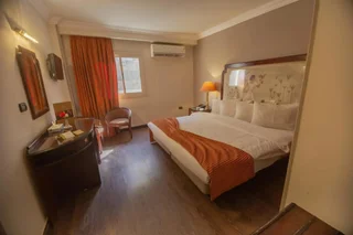 Гиза: Zayed Hotel