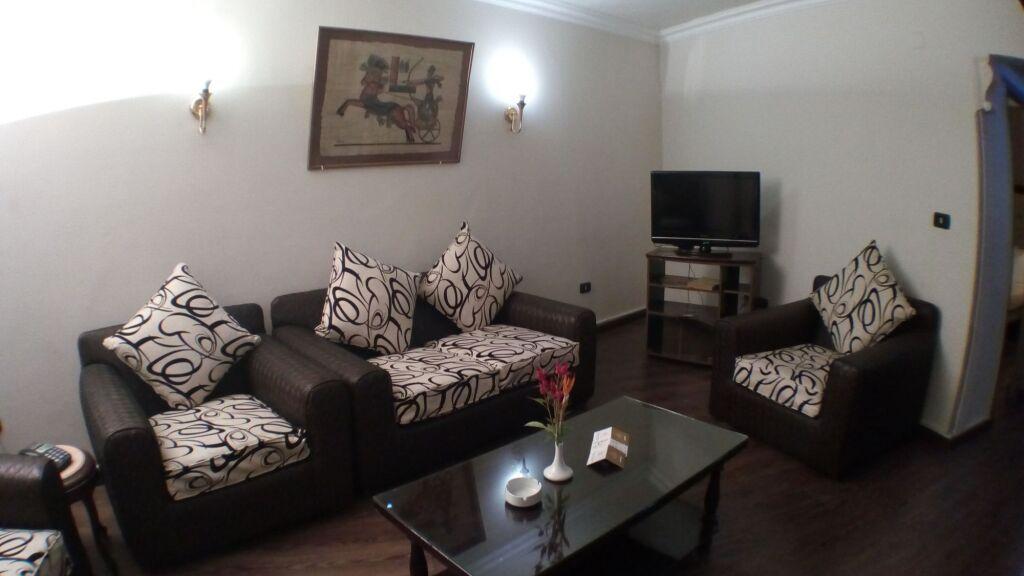 Гиза: Zayed Hotel