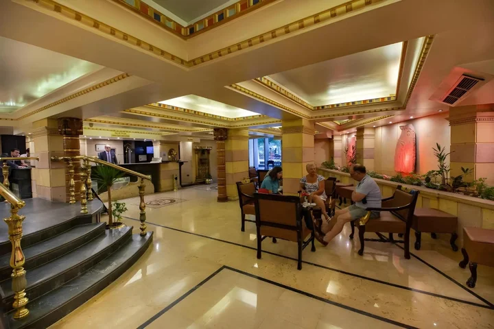 Гиза: Zayed Hotel