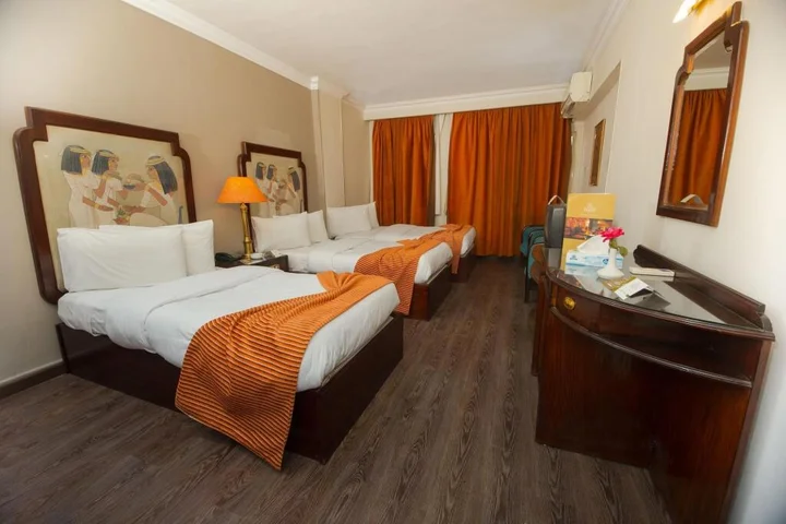 Гиза: Zayed Hotel