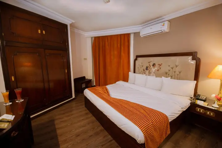 Гиза: Zayed Hotel