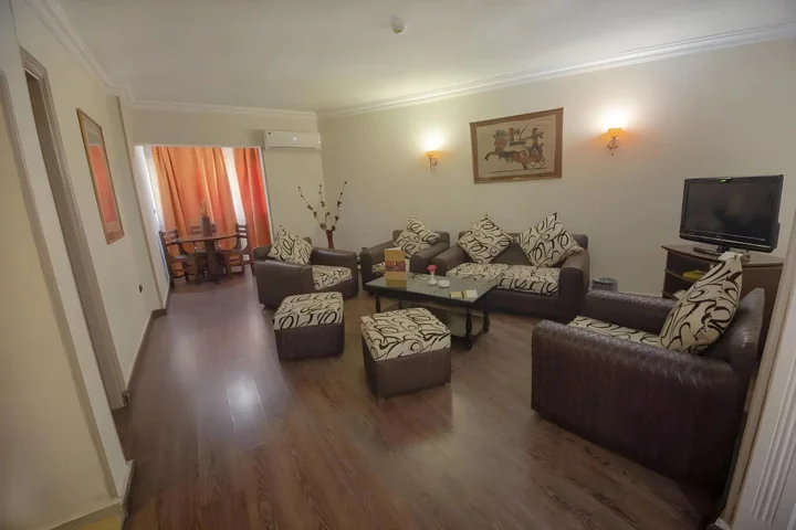 Гиза: Zayed Hotel