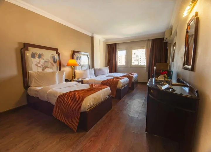 Гиза: Zayed Hotel