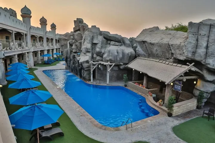 Абу-Даби: Emirates Park Resort