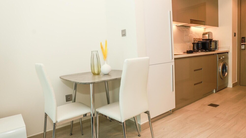 Дубай: Luxury Studio With a Nice View in Al Jaddaf - MHH
