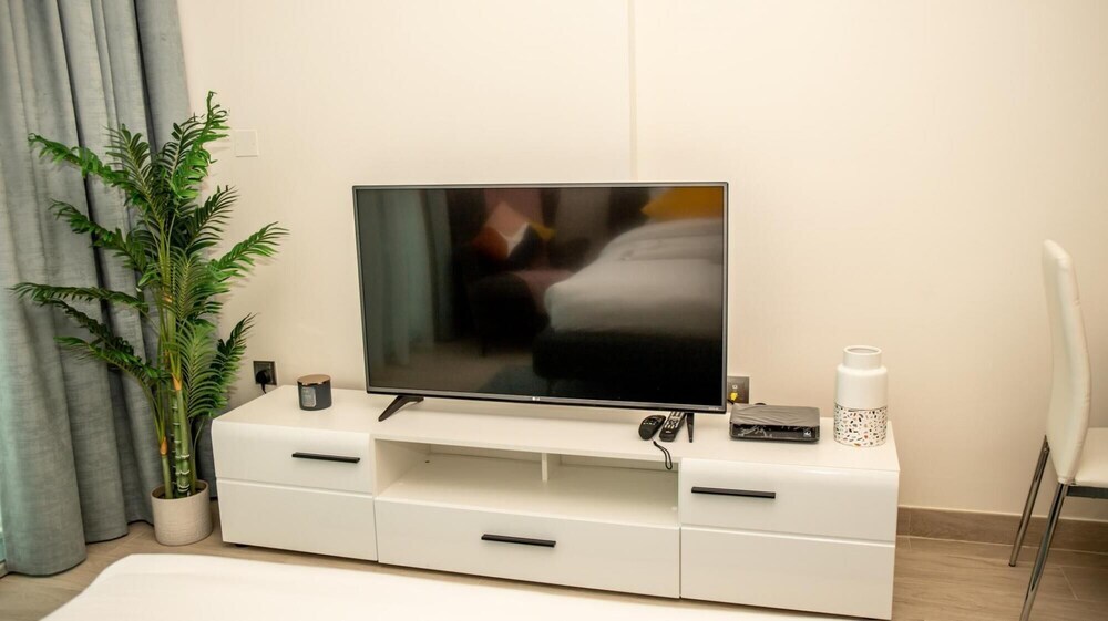Дубай: A Modern Studio in Aljaddaf - MHH