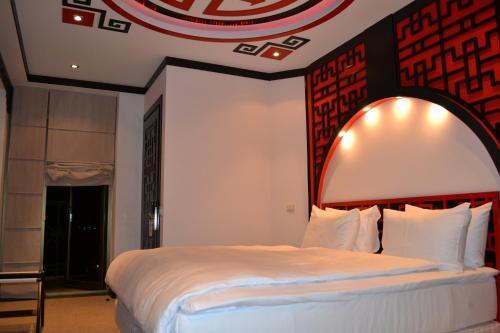 Батуми: Piazza Boutique Hotel