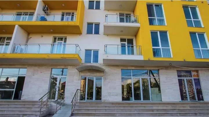 Батуми: Seafront Flat next to the Bouleward and the Mall