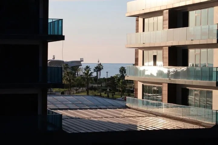Батуми: Seafront Flat next to the Bouleward and the Mall