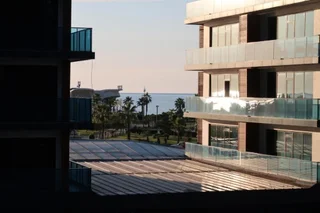 Батуми: Seafront Flat next to the Bouleward and the Mall