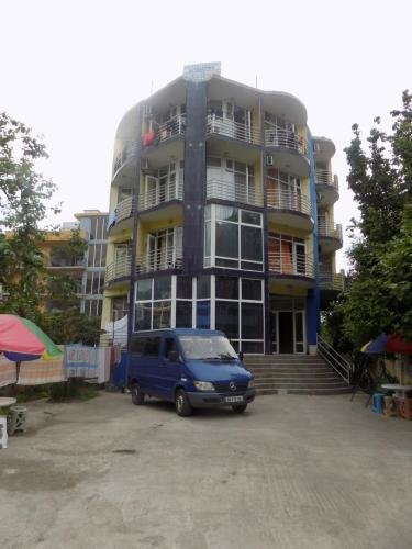 Батуми: Family Hotel Homaldy