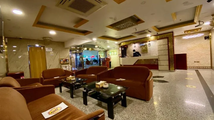 Дубай: San Marino Hotel Llc