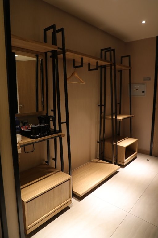 Абу-Даби: Abu Dhabi Airport Hotel