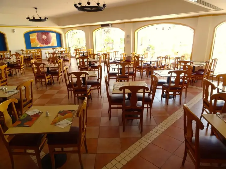 Шарм-эш-Шейх (Шарм-эль-Шейх): Luna Sharm