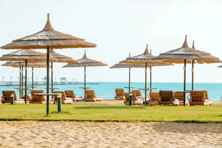 Айн-Сохна: Coral Sea Beach