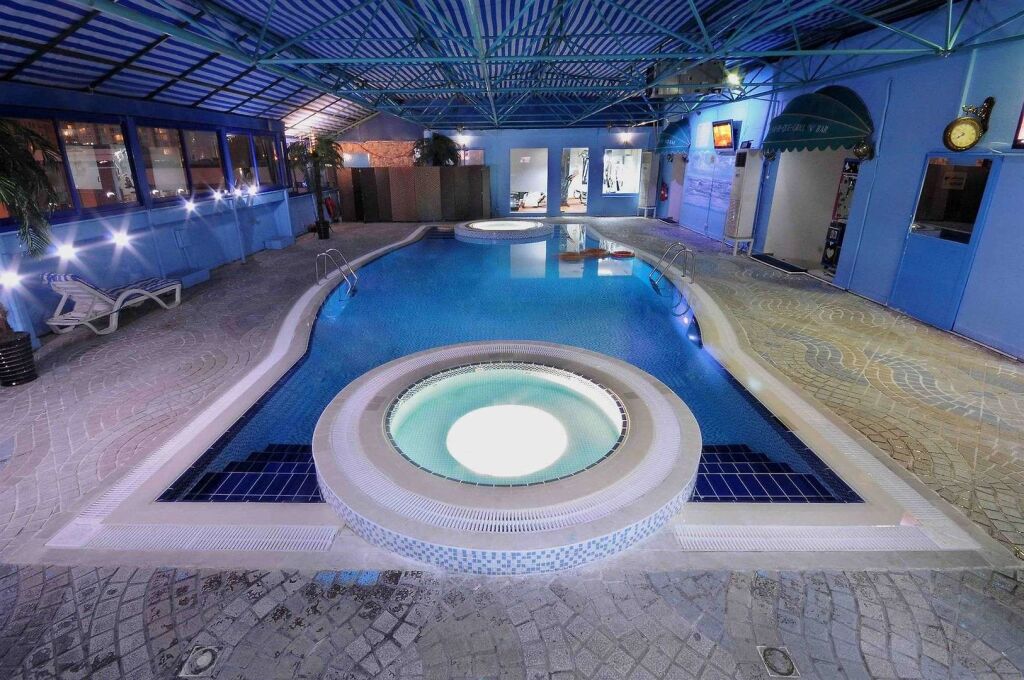 Дубай: Sun and Sands Hotel