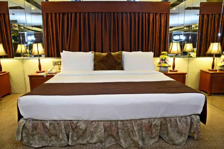 Дубай: Sun and Sands Hotel