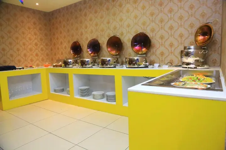 Дубай: Sun and Sands Hotel
