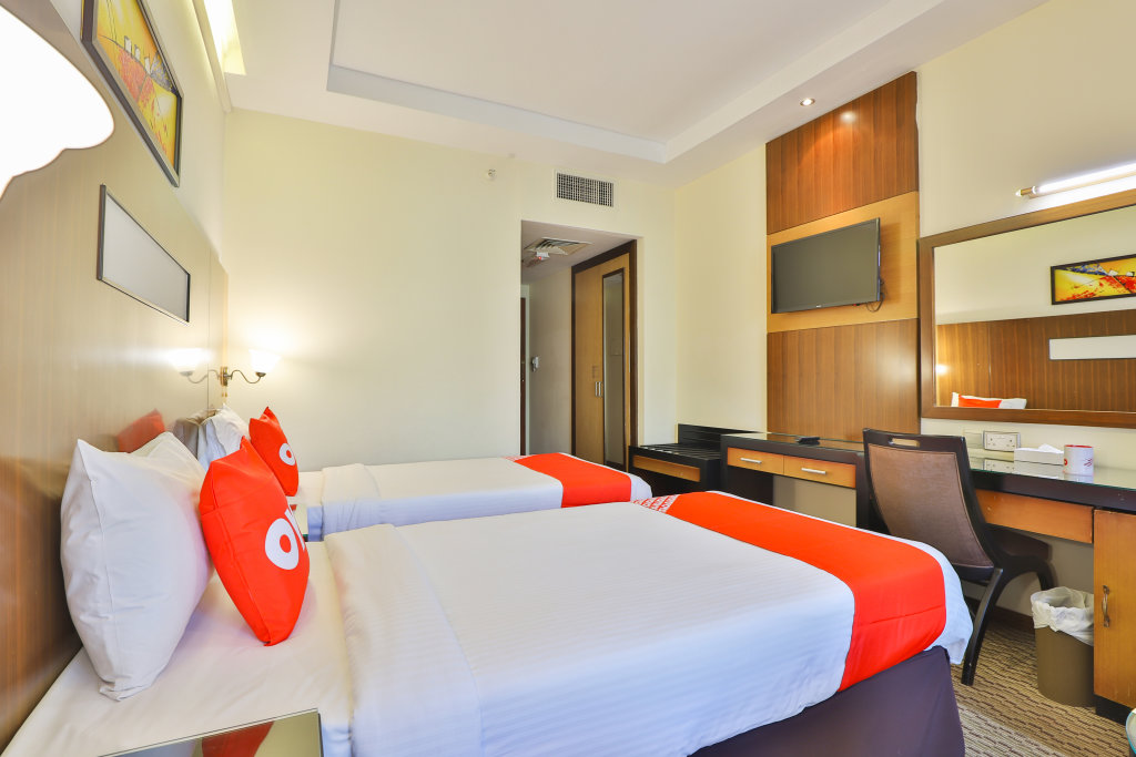 Дубай: Sun and Sands Hotel