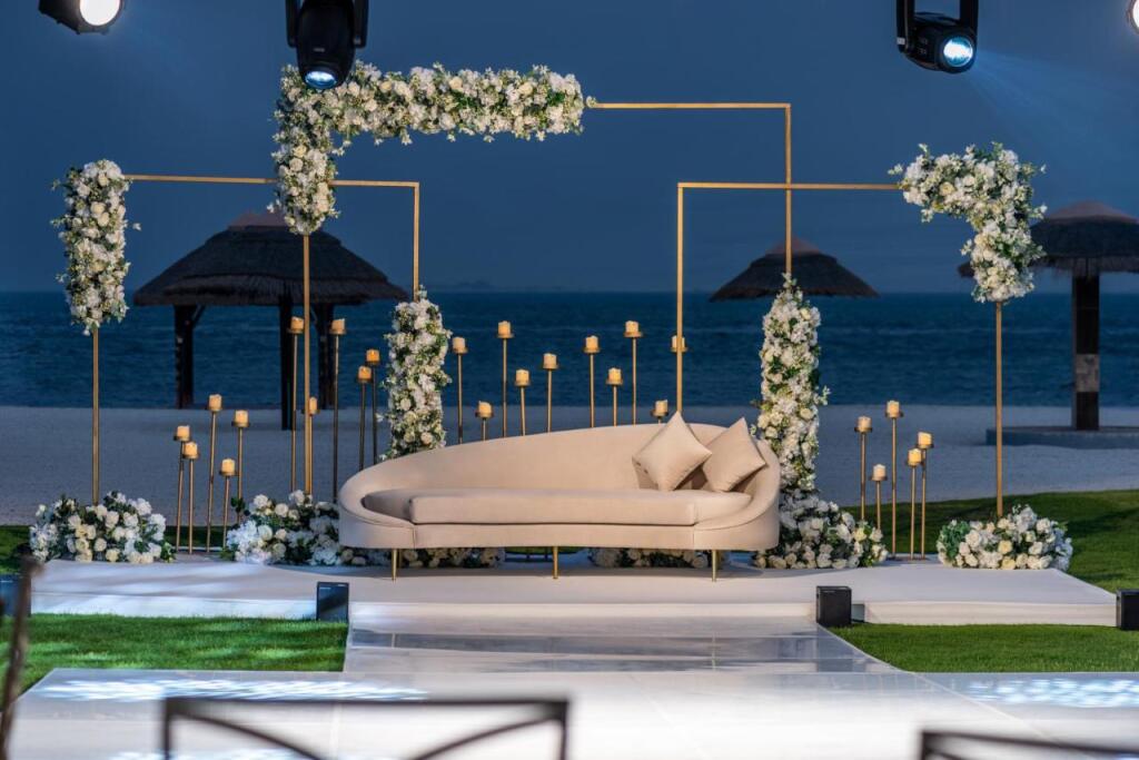 Абу-Даби: Al Maya Island & Resort