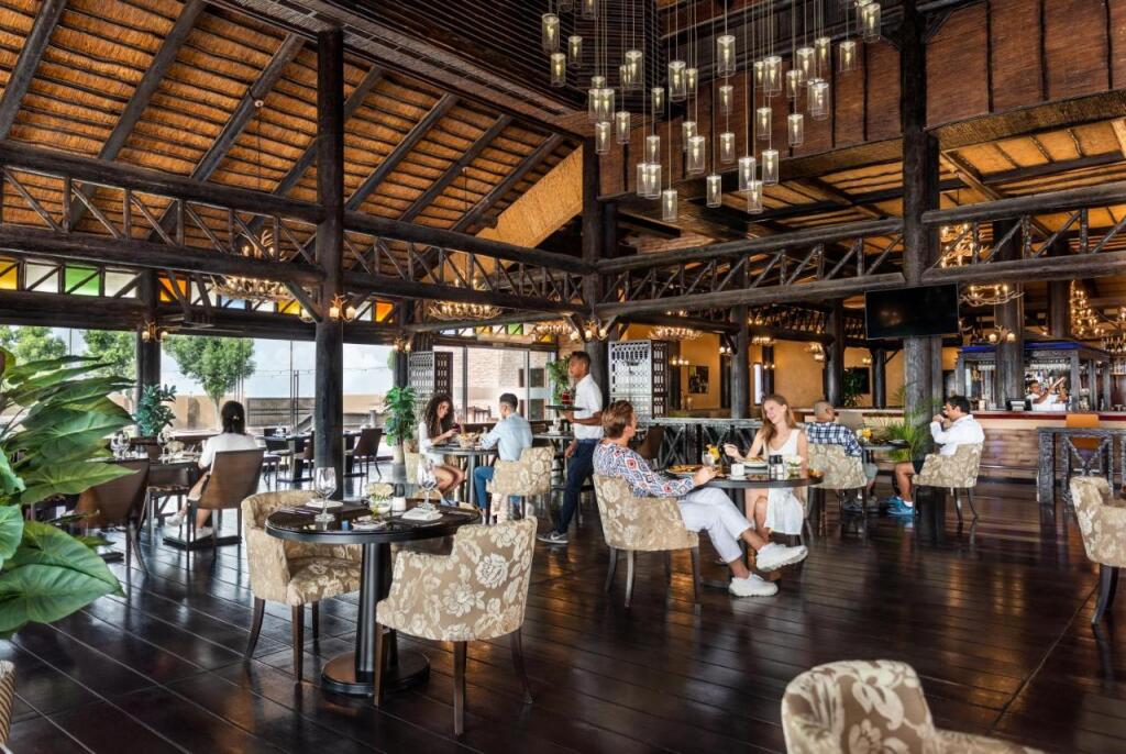 Абу-Даби: Al Maya Island & Resort
