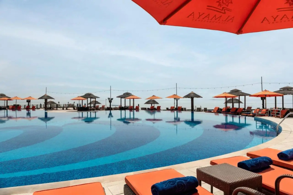 Абу-Даби: Al Maya Island & Resort
