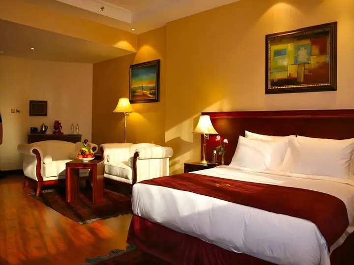 Абу-Даби: Trianon Hotel