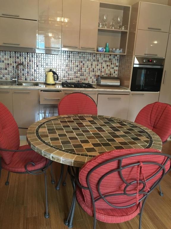 Батуми: Apartment Sea Avenue