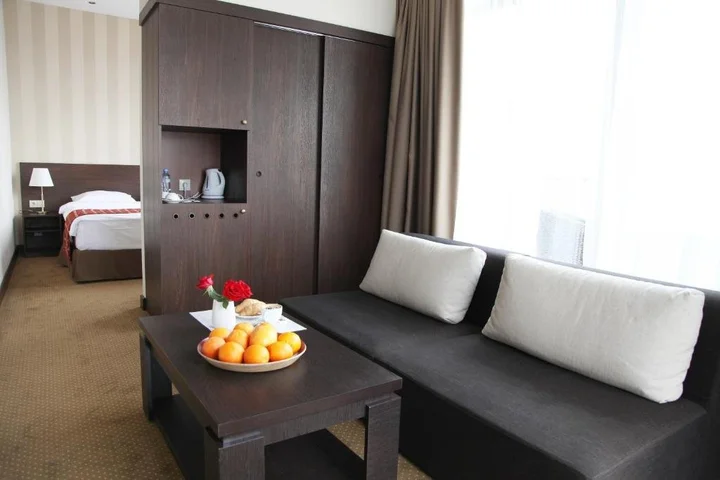 Тбилиси: Hotel Citrus Mimino