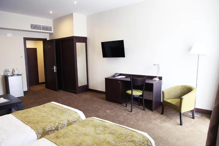 Тбилиси: Hotel Citrus Mimino