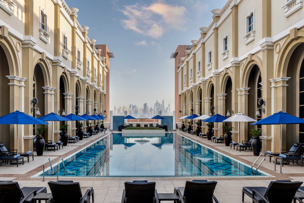 Дубай: Oaks Ibn Battuta Gate Hotel Dubai