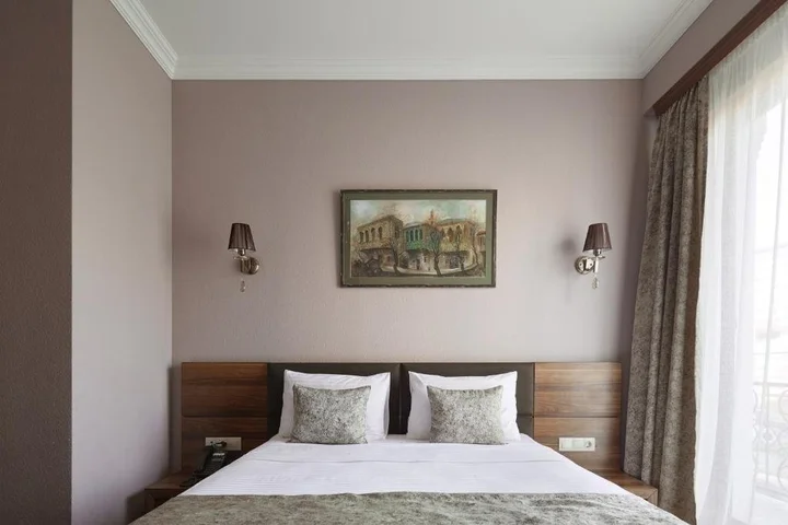 Тбилиси: Hotel Pushkin Mimino