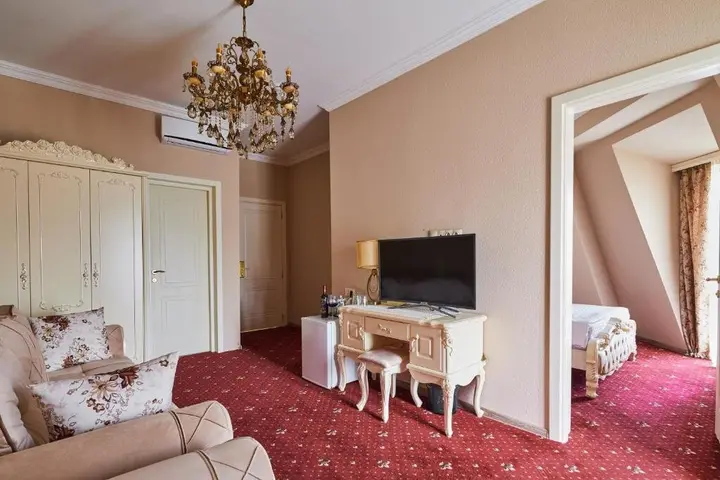 Тбилиси: Hotel Pushkin Mimino
